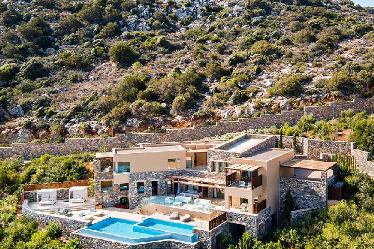 Daios Cove Luxury Resort and Villas (Vathi)