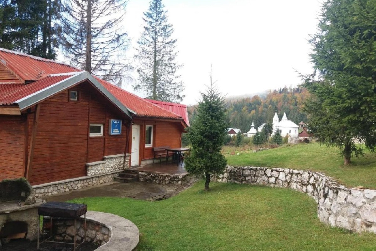 Vila Izvorul Minunilor
