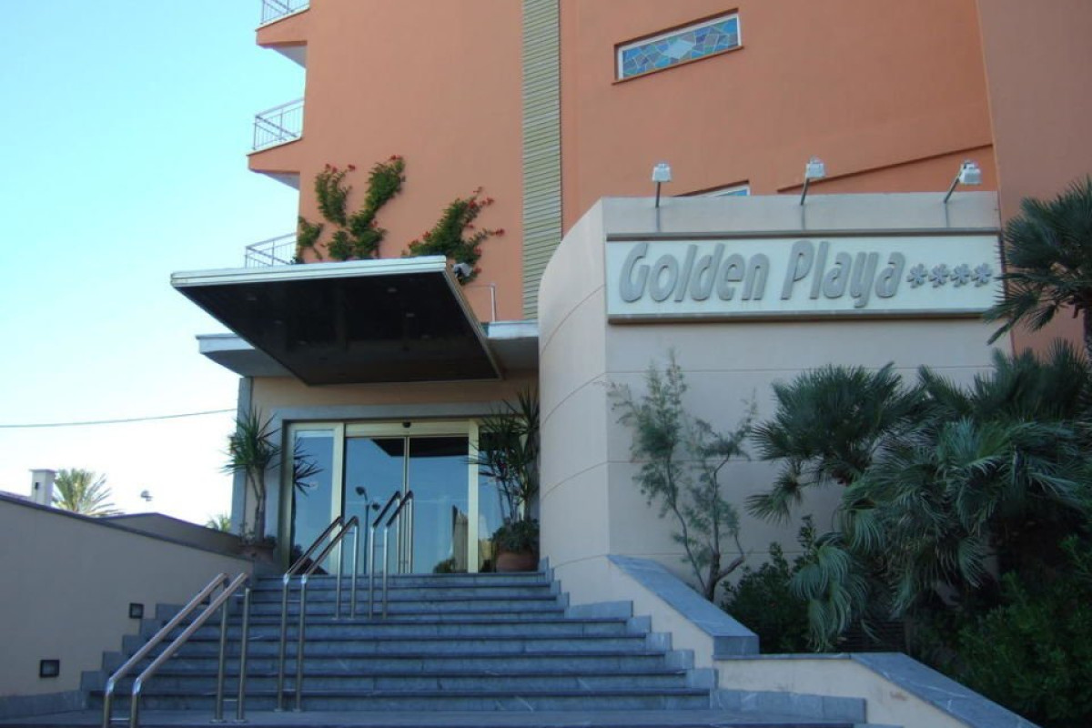 HSM Golden Playa