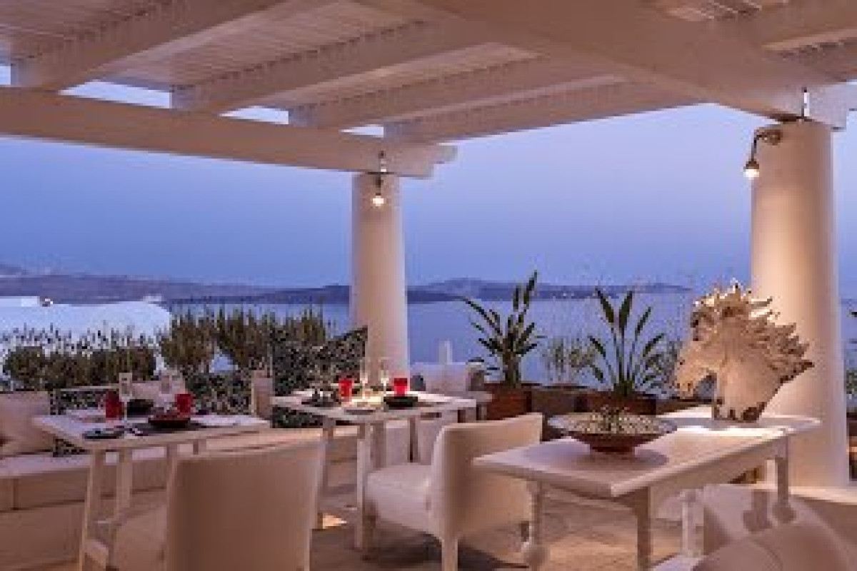 Katikies Santorini Hotel (Oia - Santorini)