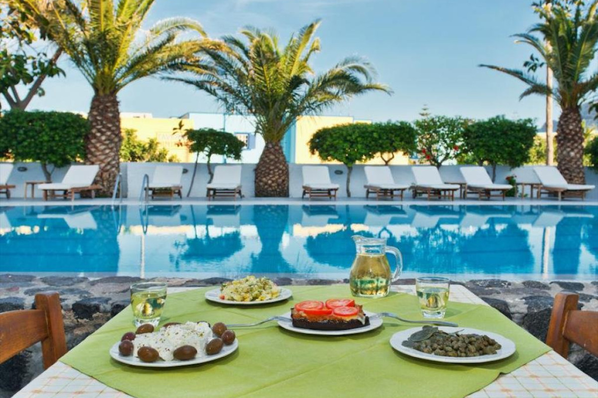 Makarios (Kamari - Santorini)