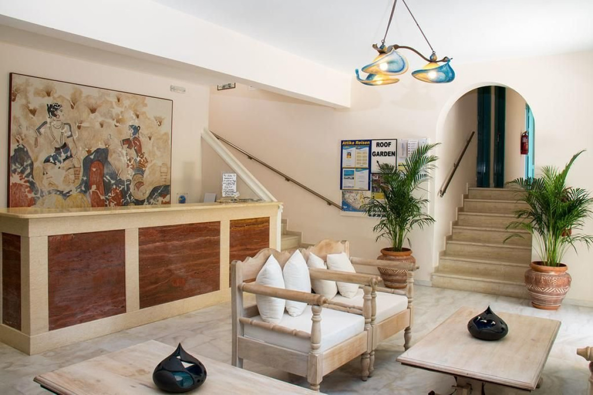 Andreas Hotel (Kamari Santorini)