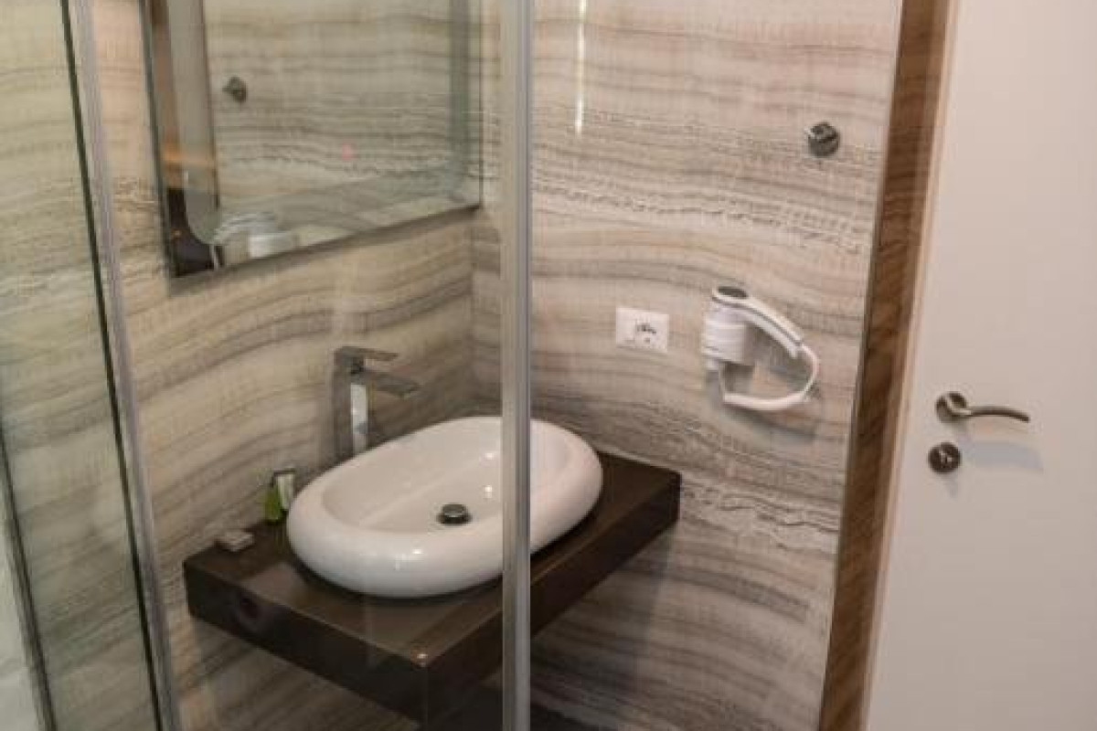 Brilliant Hotel SPA (Durres)