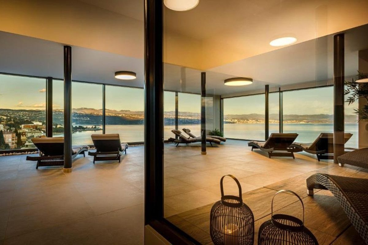 Grand Hotel Adriatic I (Opatija)