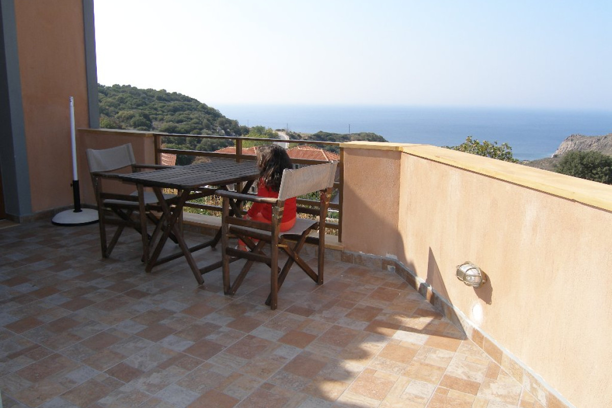 MOLIVOS RESIDENCE (Molivos)
