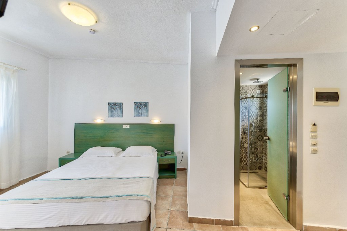 ECORESORT ZEFYROS (Agios Kiriko)