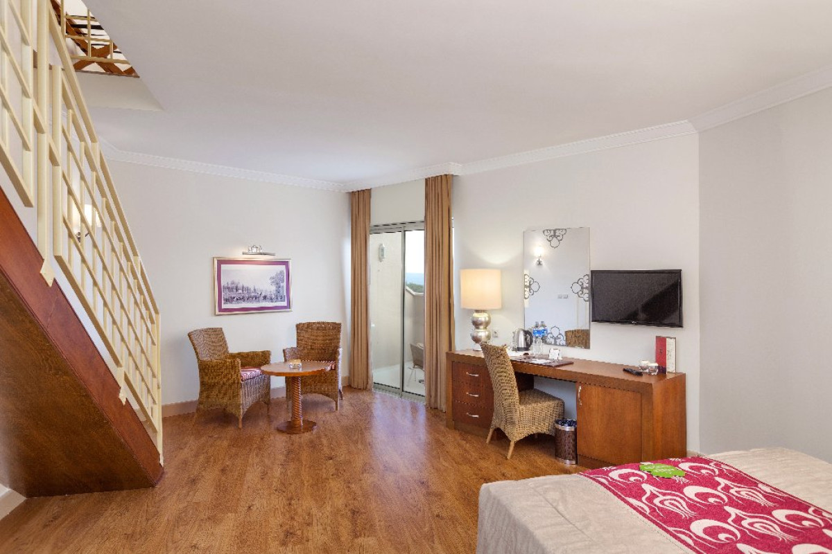 AKKA HOTELS ANTEDON