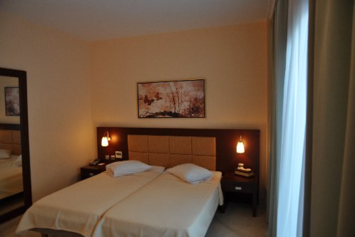 Porto Galini Seaside Resort Spa (Nikiana)