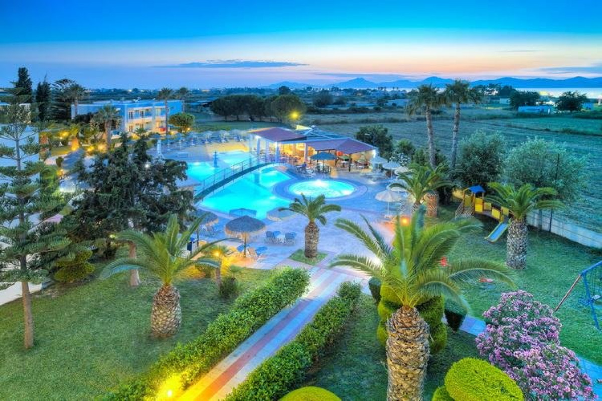 Corali Hotel