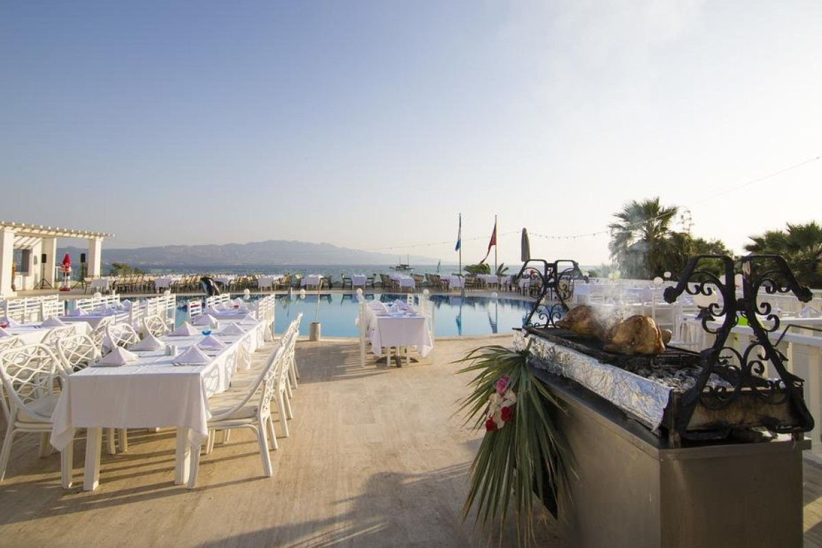CHARM BEACH HOTEL (Akyarlar)