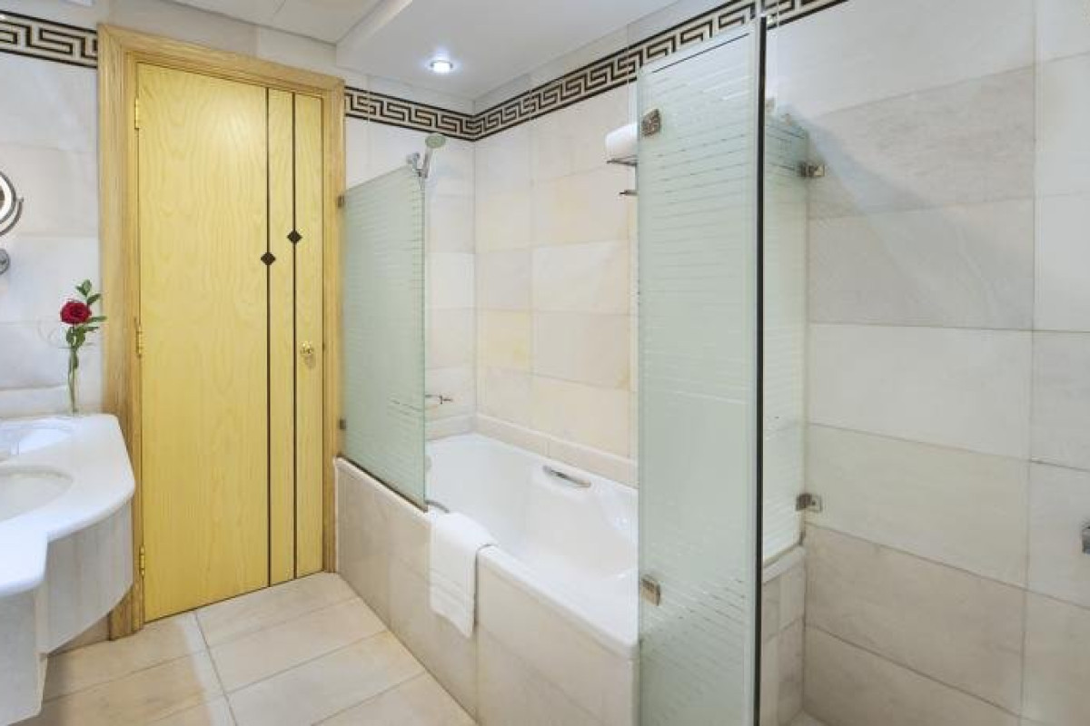 Golden Tulip Al Thanyah Hotel Apartments