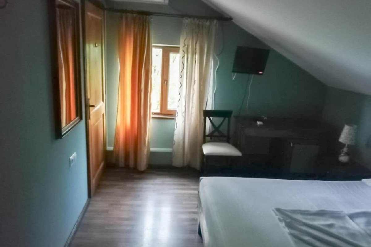 Pensiunea La Felinare