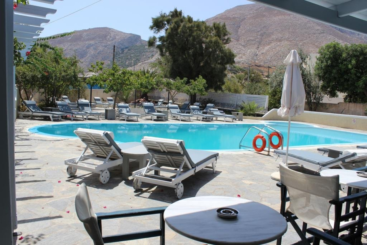 Alia (Kamari - Santorini)
