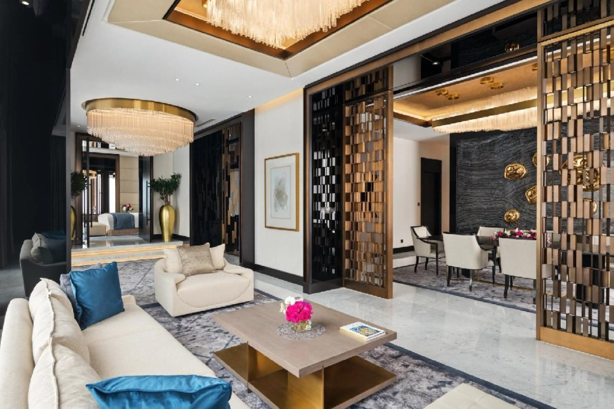 TAJ JUMEIRAH LAKES TOWERS
