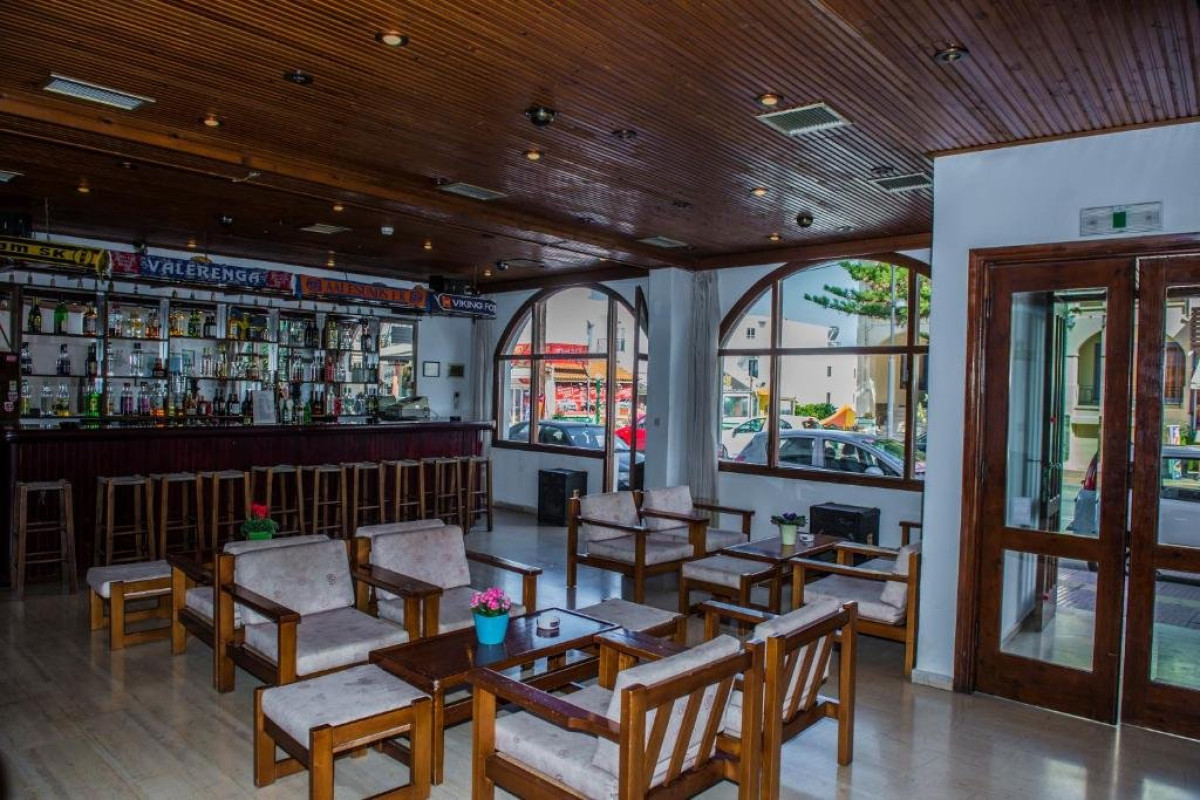 VELISSARIOS HOTEL