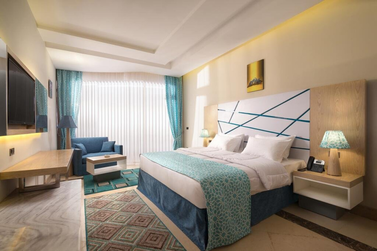 GRAVITY SAHL HASHEESH
