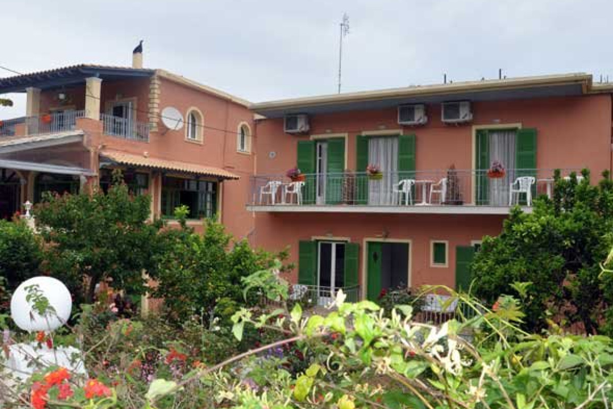 Barbayiannis Studios (Moraitika)