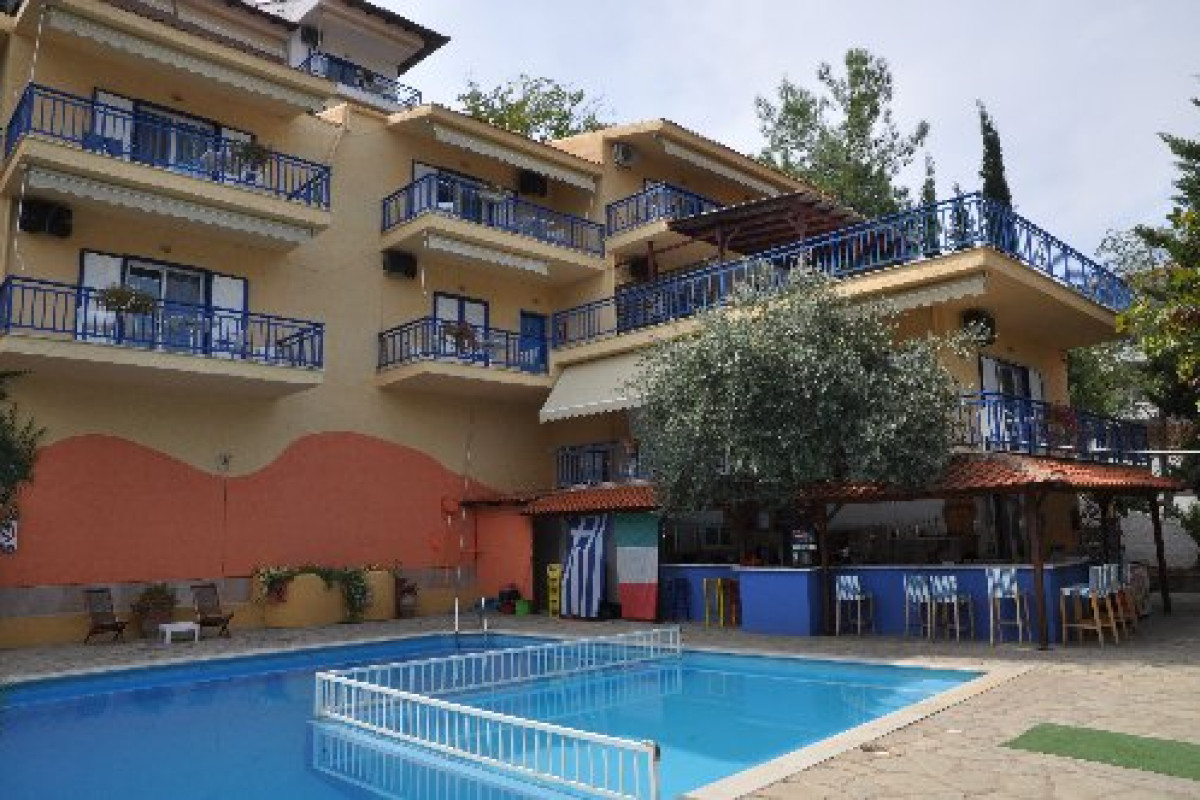 Rodon House (Tripiti)