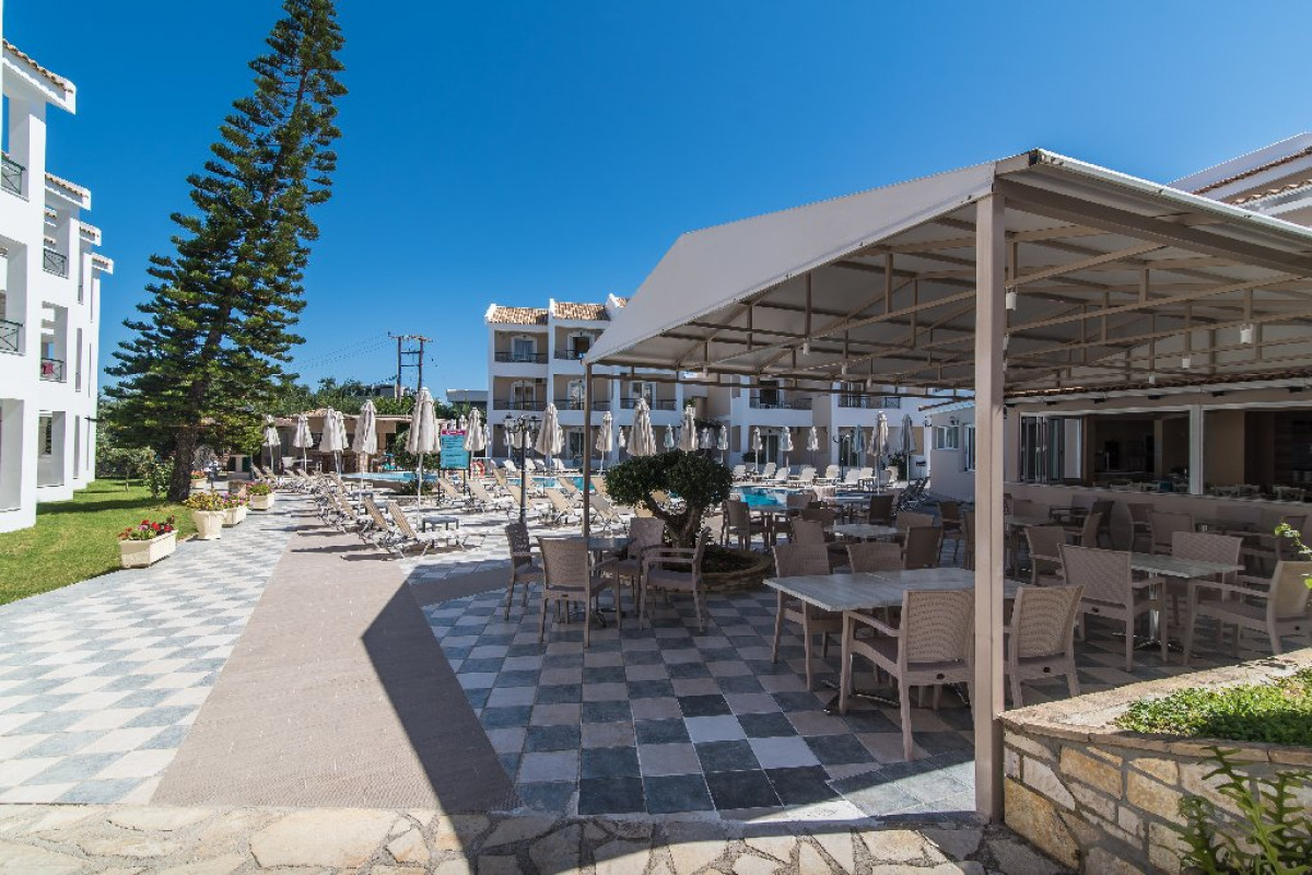 Maistrali Hotel (Tragaki )