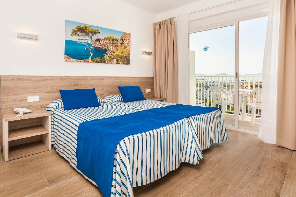 GLOBALES CONDES DE ALCUDIA
