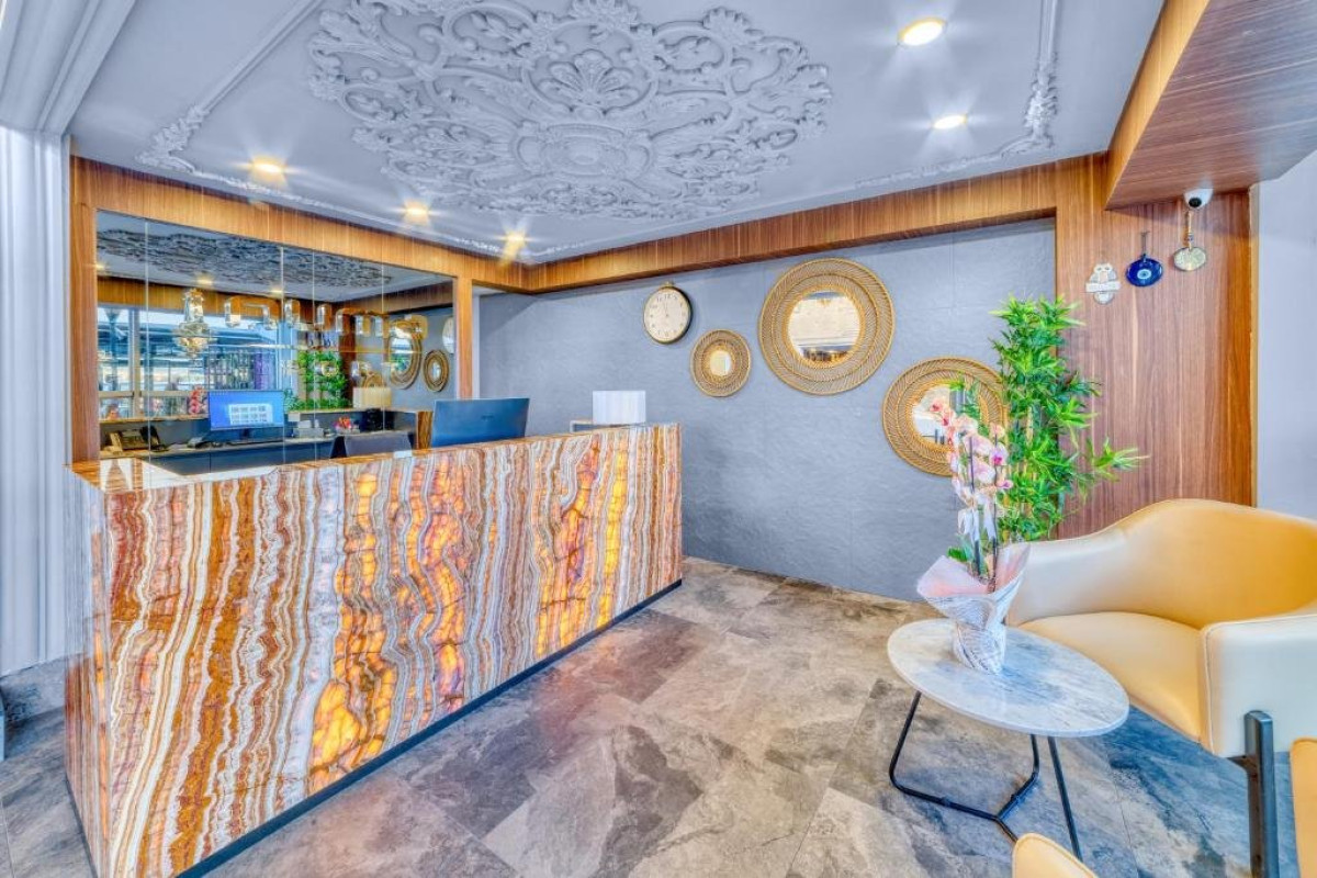 NUMA PORT HOTEL