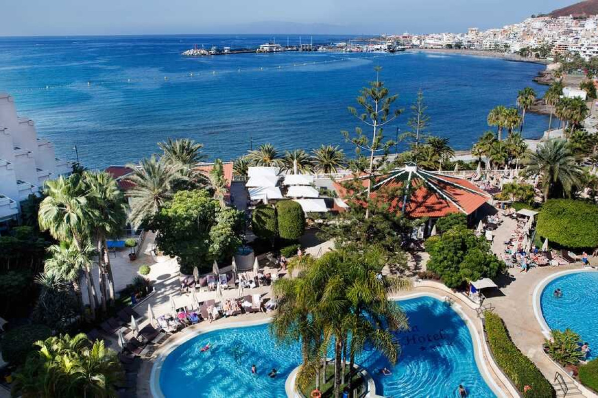 ARONA GRAN HOTEL SPA 4*