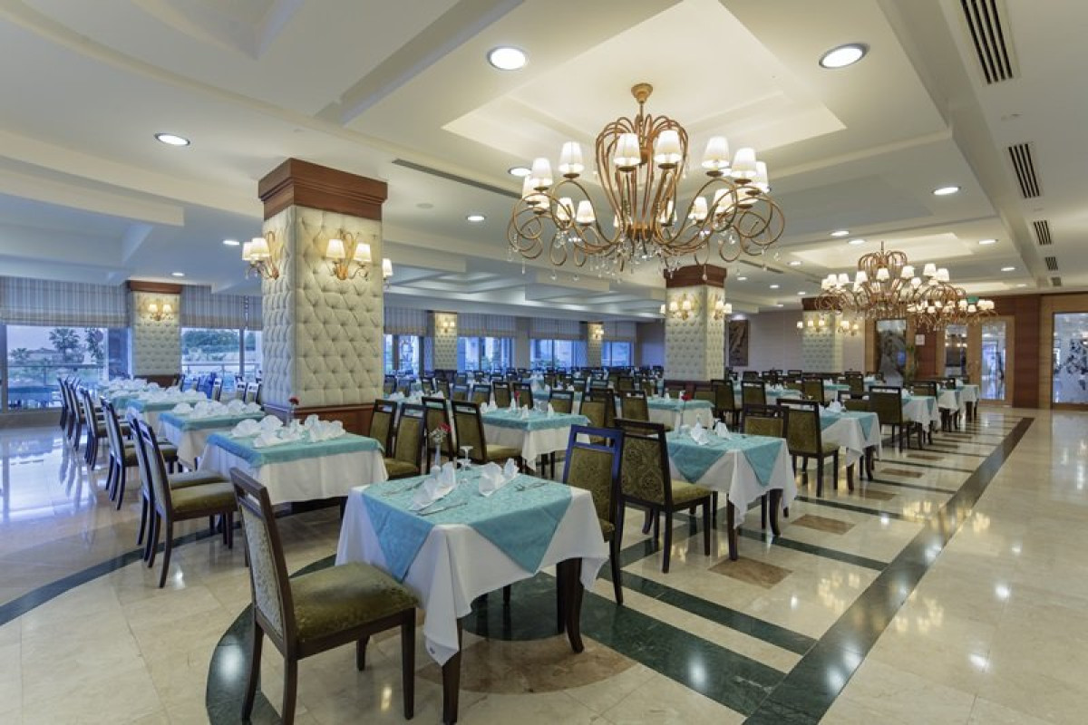 ALBA ROYAL HOTEL (adults only)
