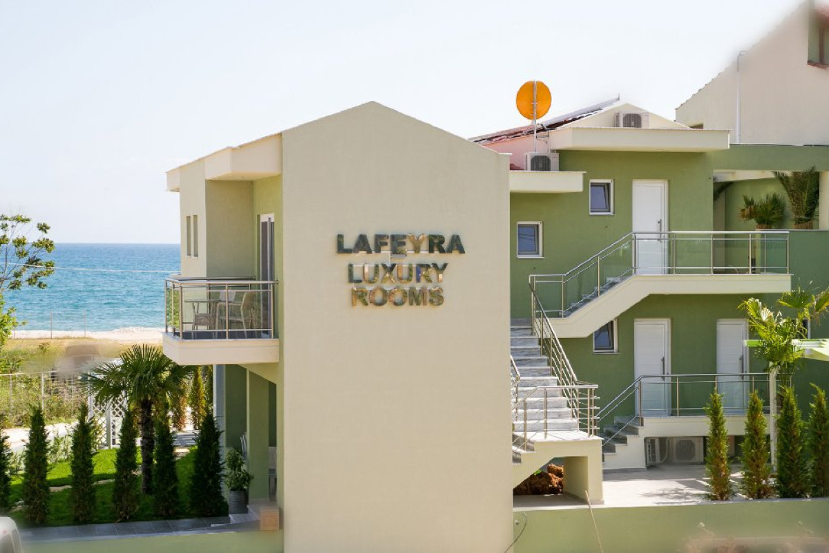Lafeyra Luxury Rooms (Limenaria)