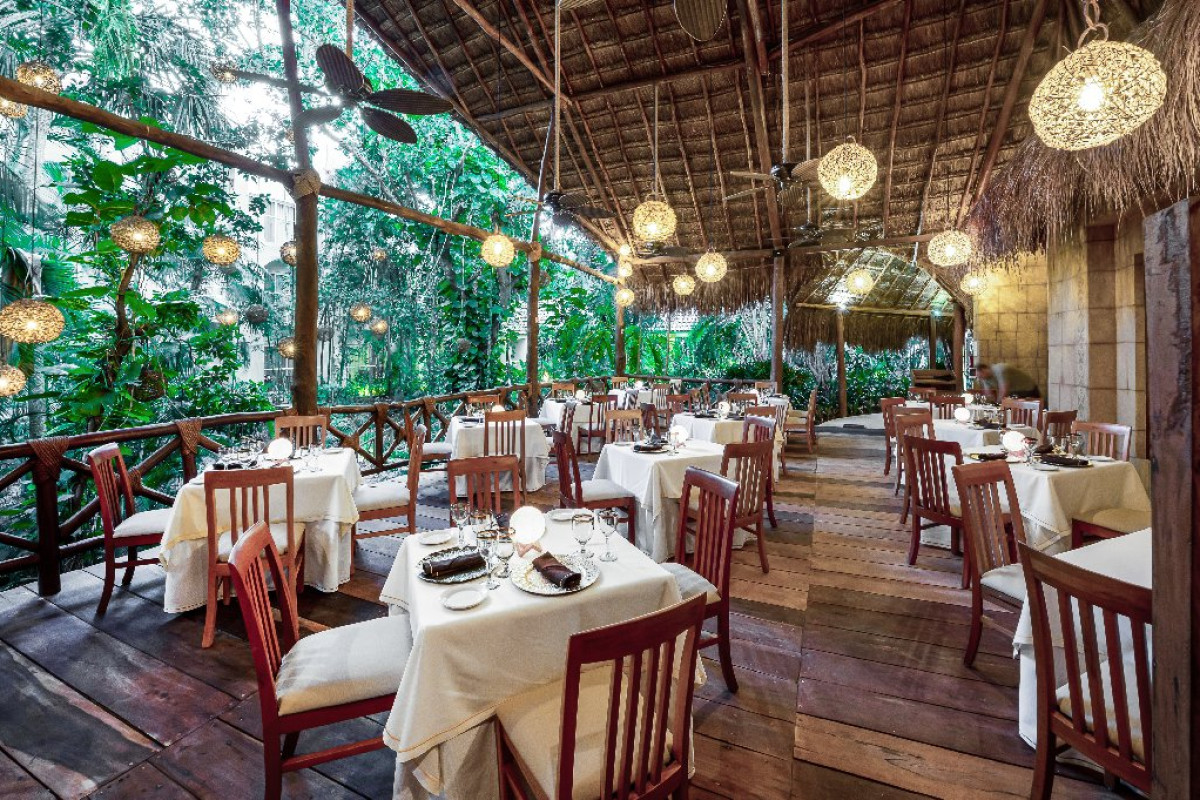 Viva Azteca by Wyndham