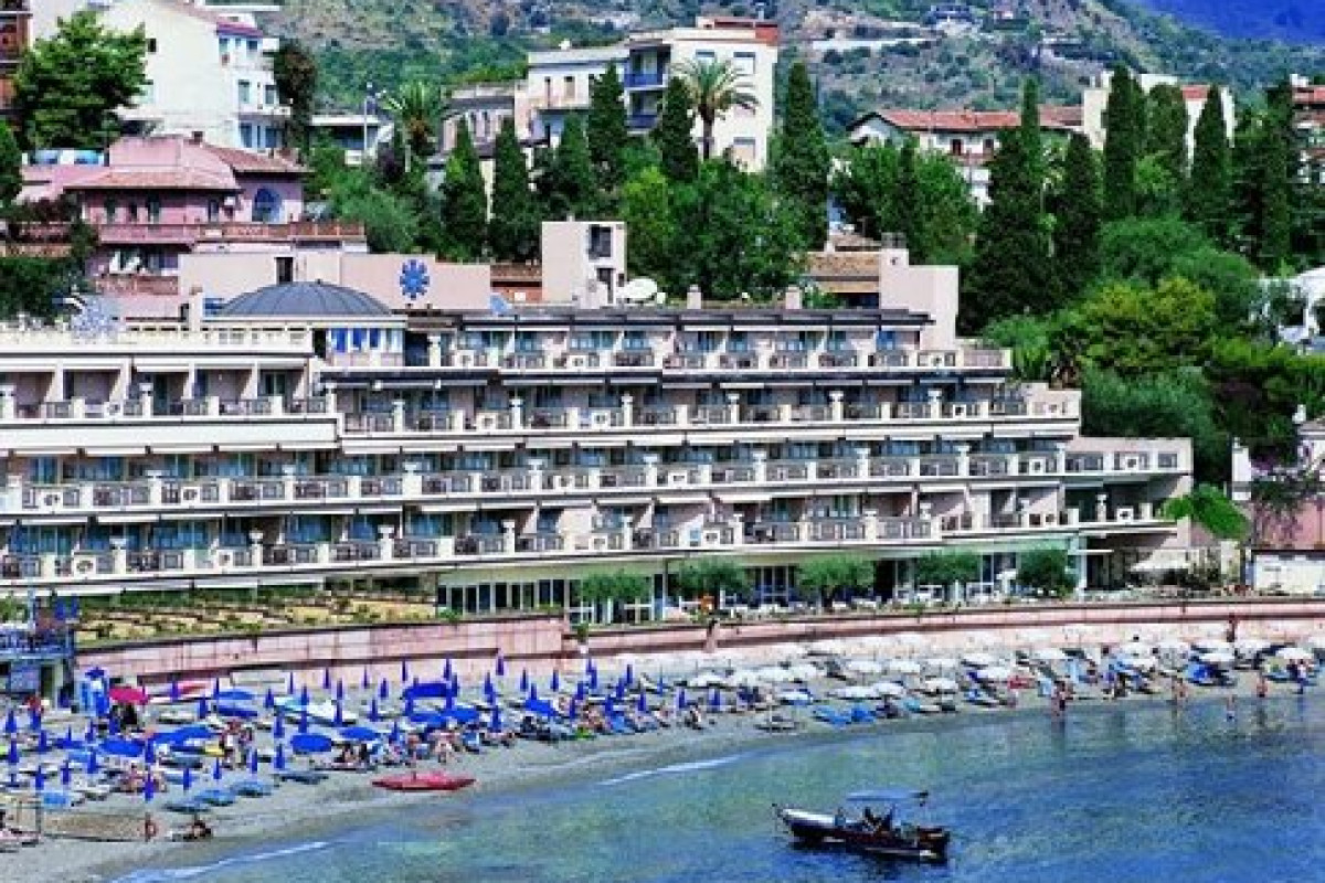 Mazzaro Sea Palace