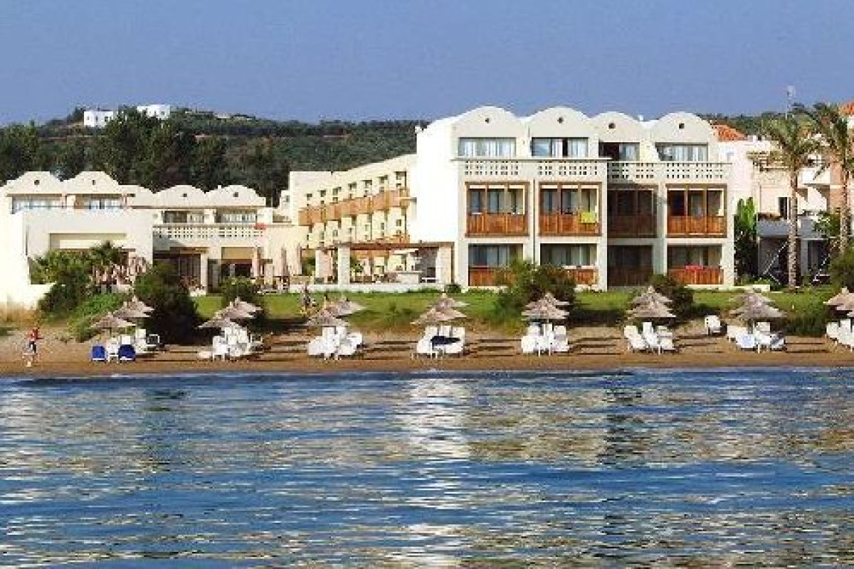 Santa Marina Plaza - Adults Only 16 + (K)