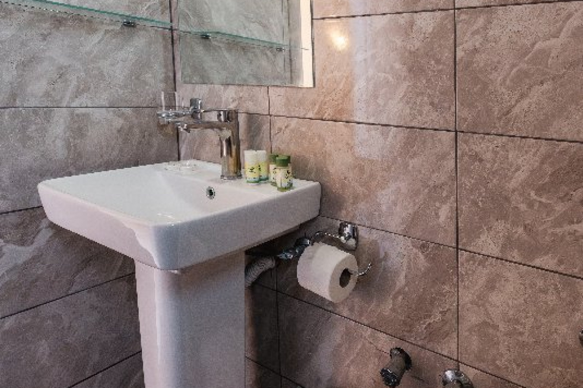 Parthenon Studio Apartments, Anaxos