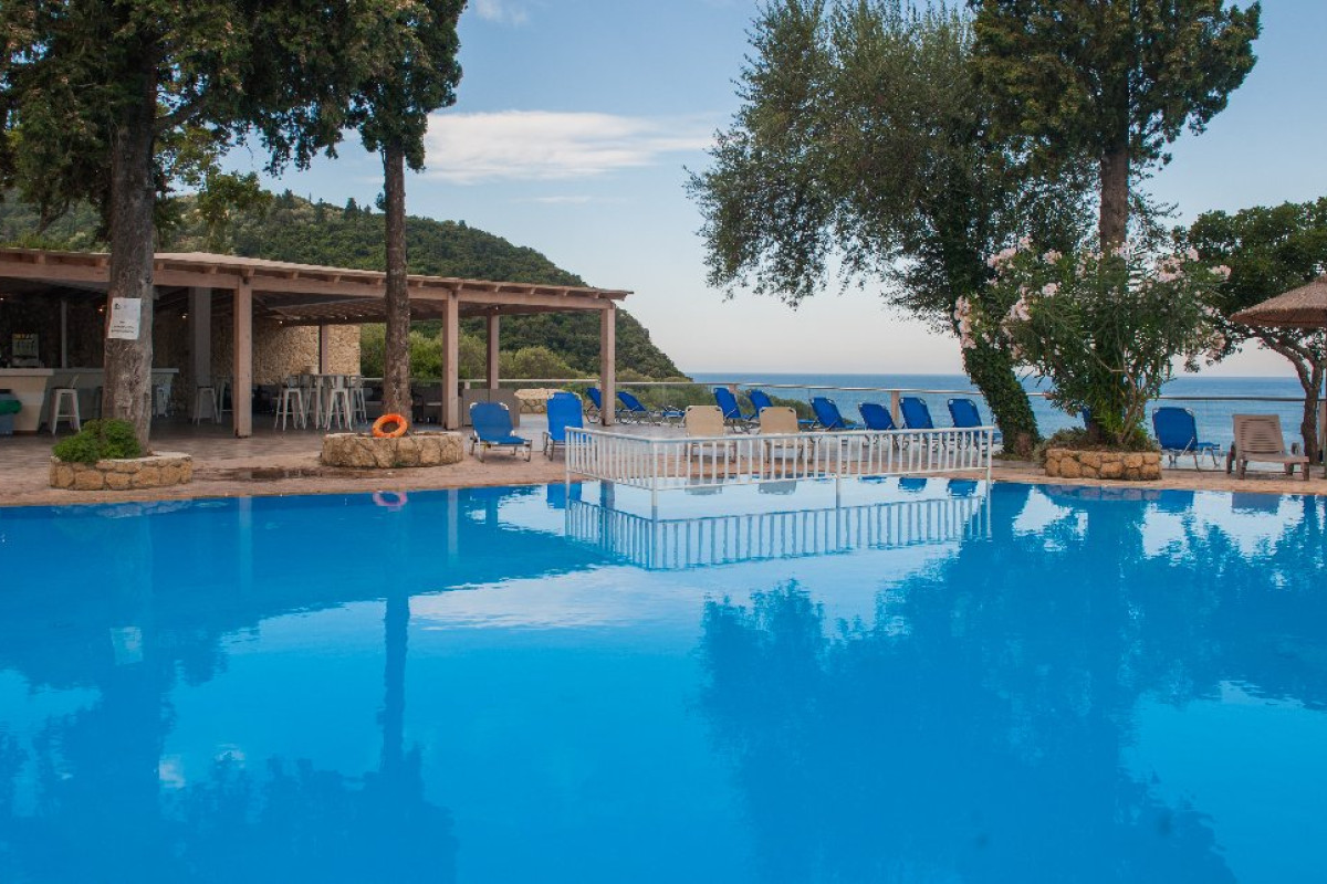 BLUE PRINCESS BEACH RESORT (Liapades)