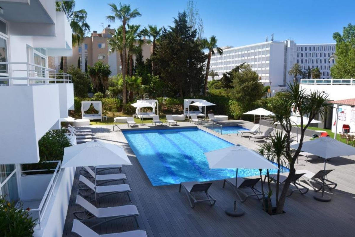 VIBRA TIVOLI APARTAMENTOS 3 Keys