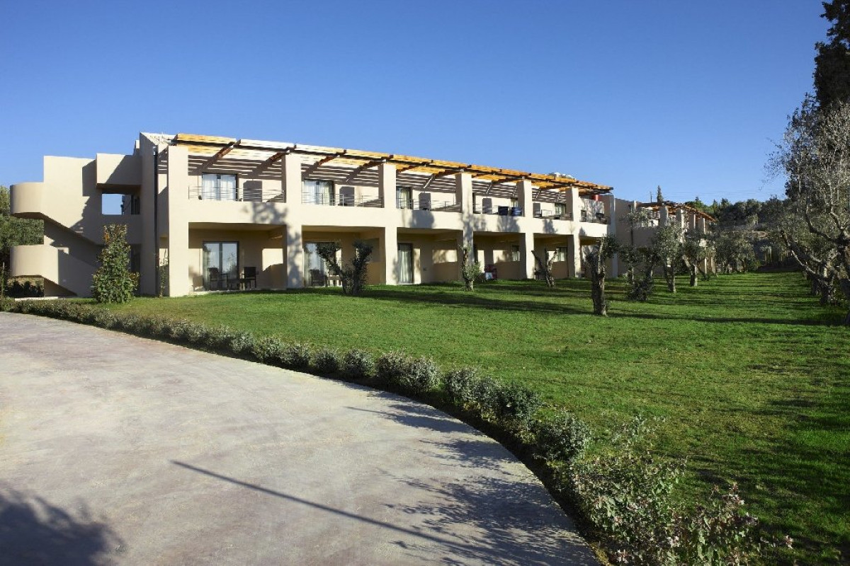 Eleon Grand Resort and Spa (Tragaki)