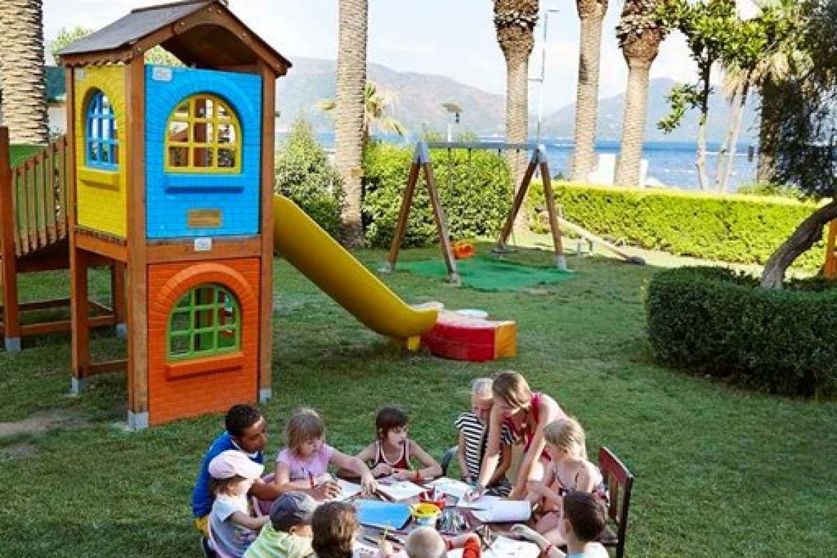 IDEAL PRIME BEACH HOTEL