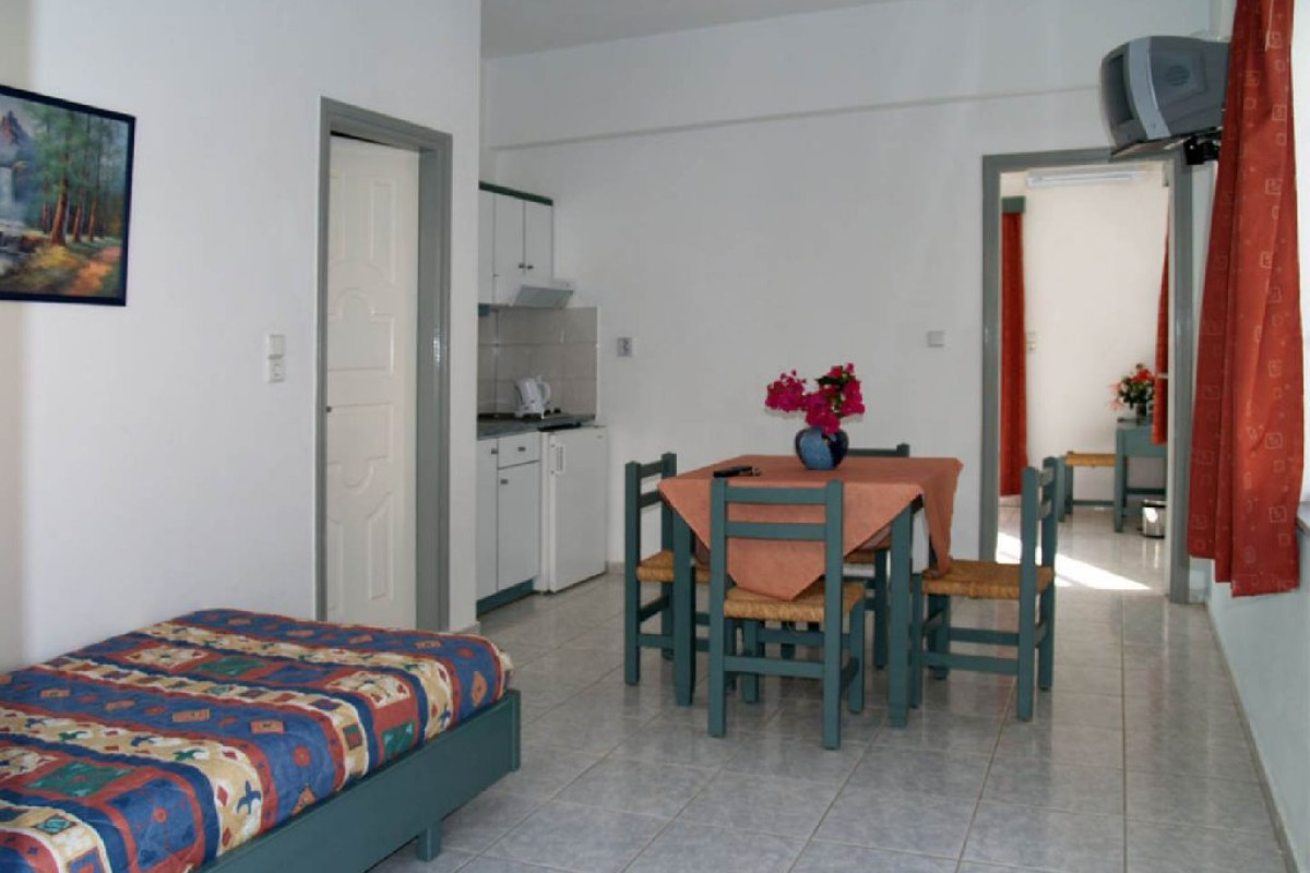 Alkion Apartments  - cat oficiala 2 chei (C)