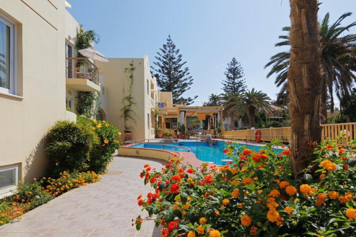 Lambrinos Suites (K)