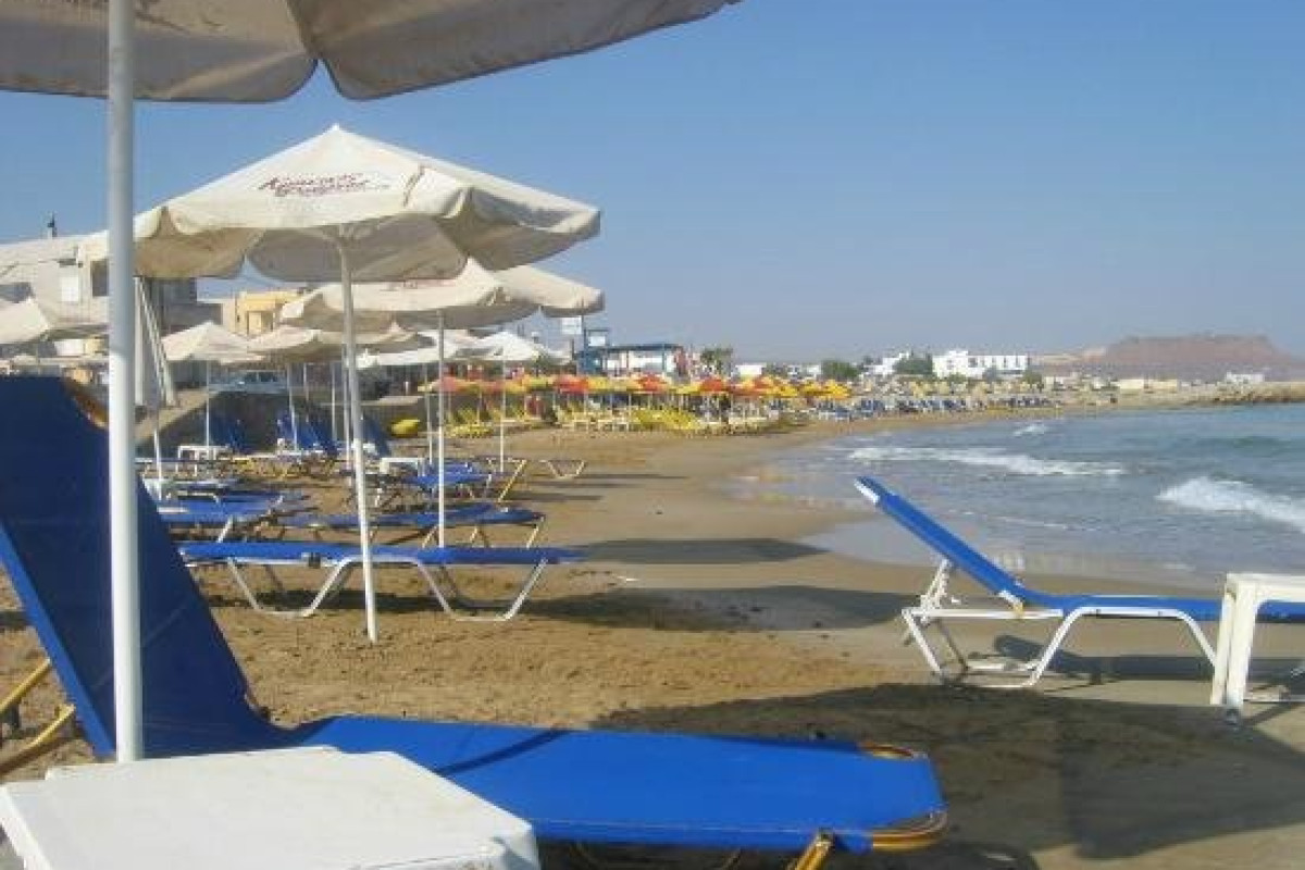Erato Hotel (Gournes)