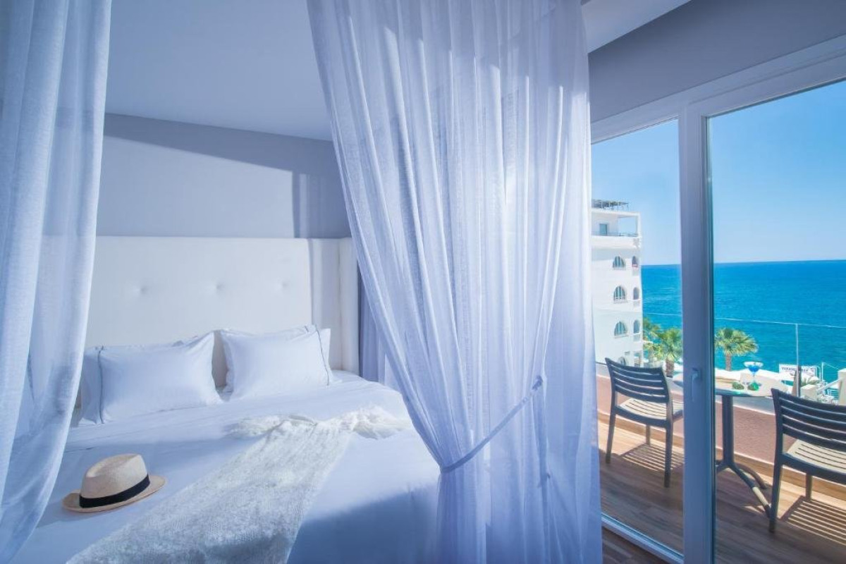 Mari Kristin Beach Hotel (Hersonisos) (Adults Only 14+)