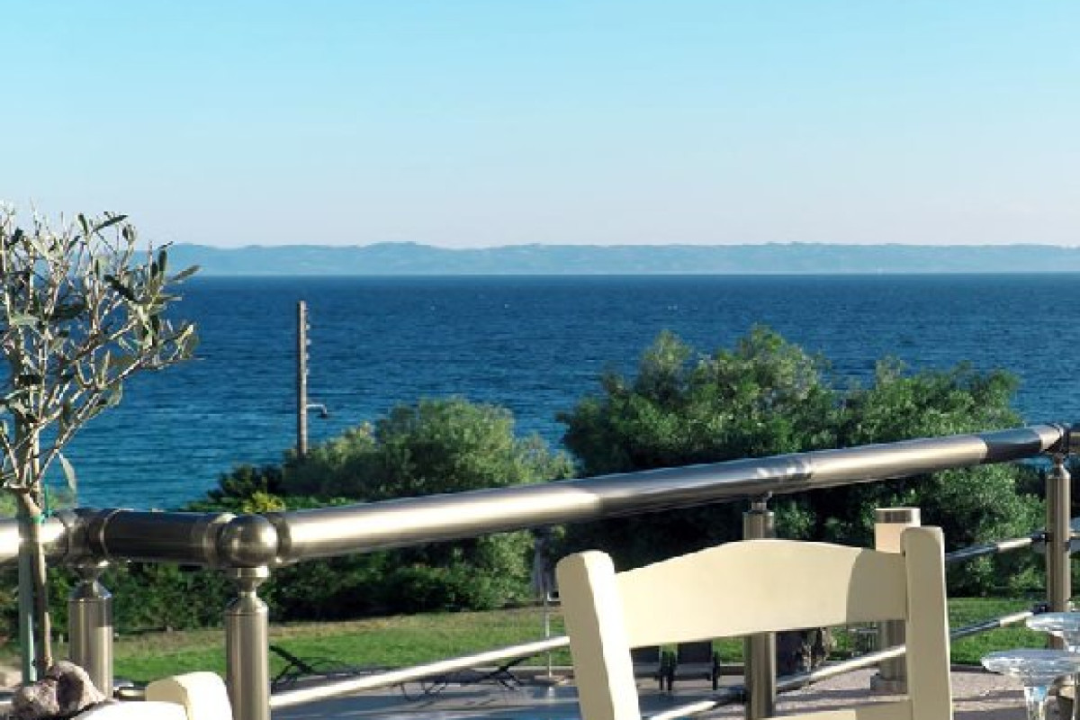 Acrotel Elea Beach (Akti Elias, Sithonia)