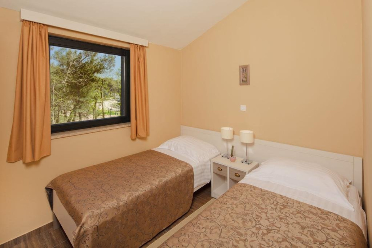 Sol Amfora Apartments (Umag)