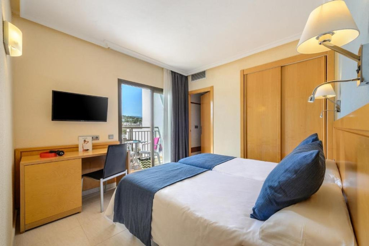 VIBRA SESTANYOL HOTEL