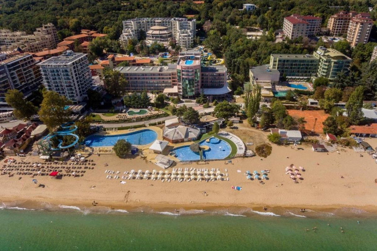 LILIA Hotel