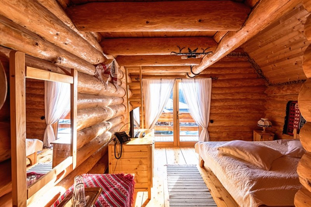 Cabane Cota 1000