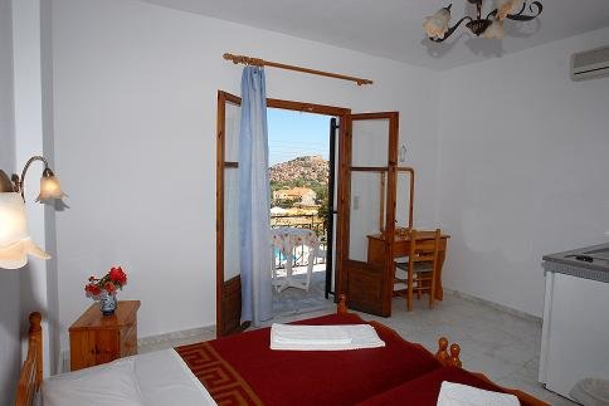 MARIANTHI PARADISE (Molivos)