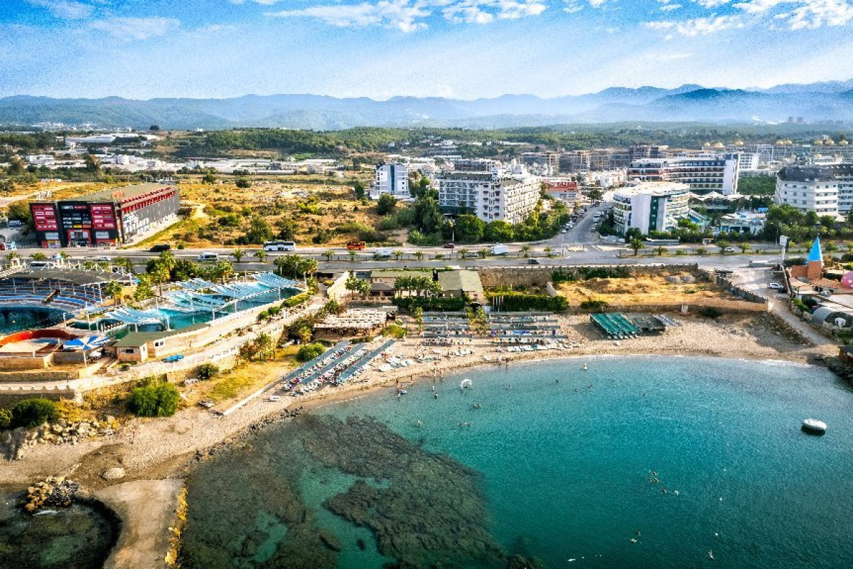 ASRIN BEACH HOTEL