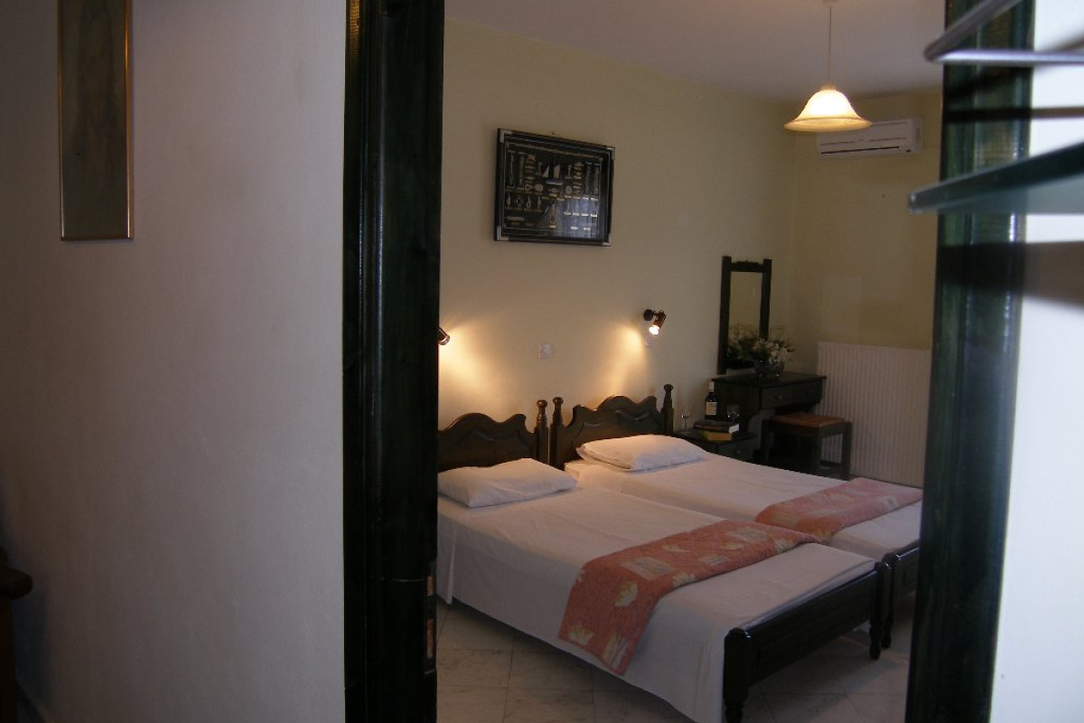 Elektra Apartments and Studios, Petra