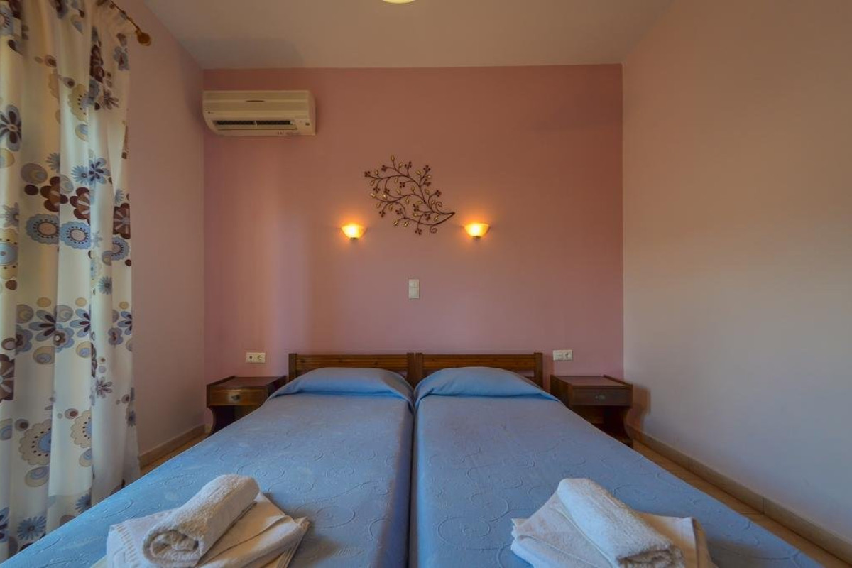 VILLA EDEN (Limenas)