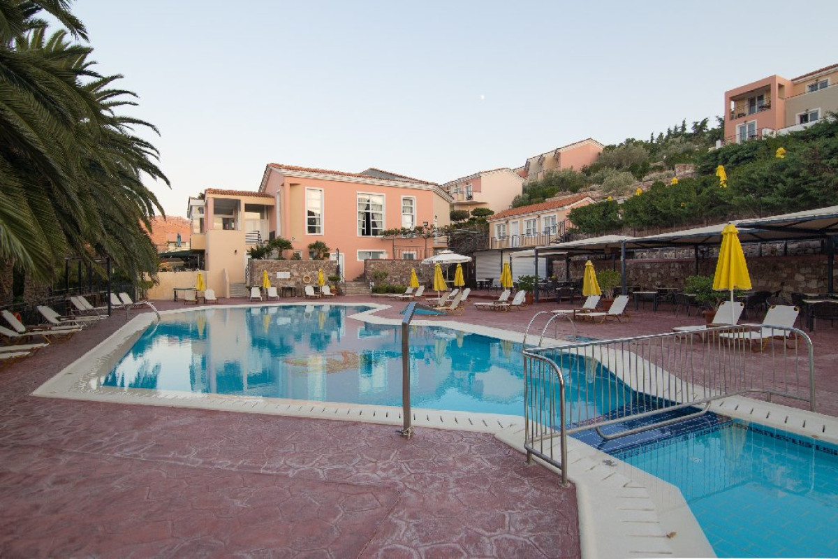 Sunrise Resort Hotel Mythimna